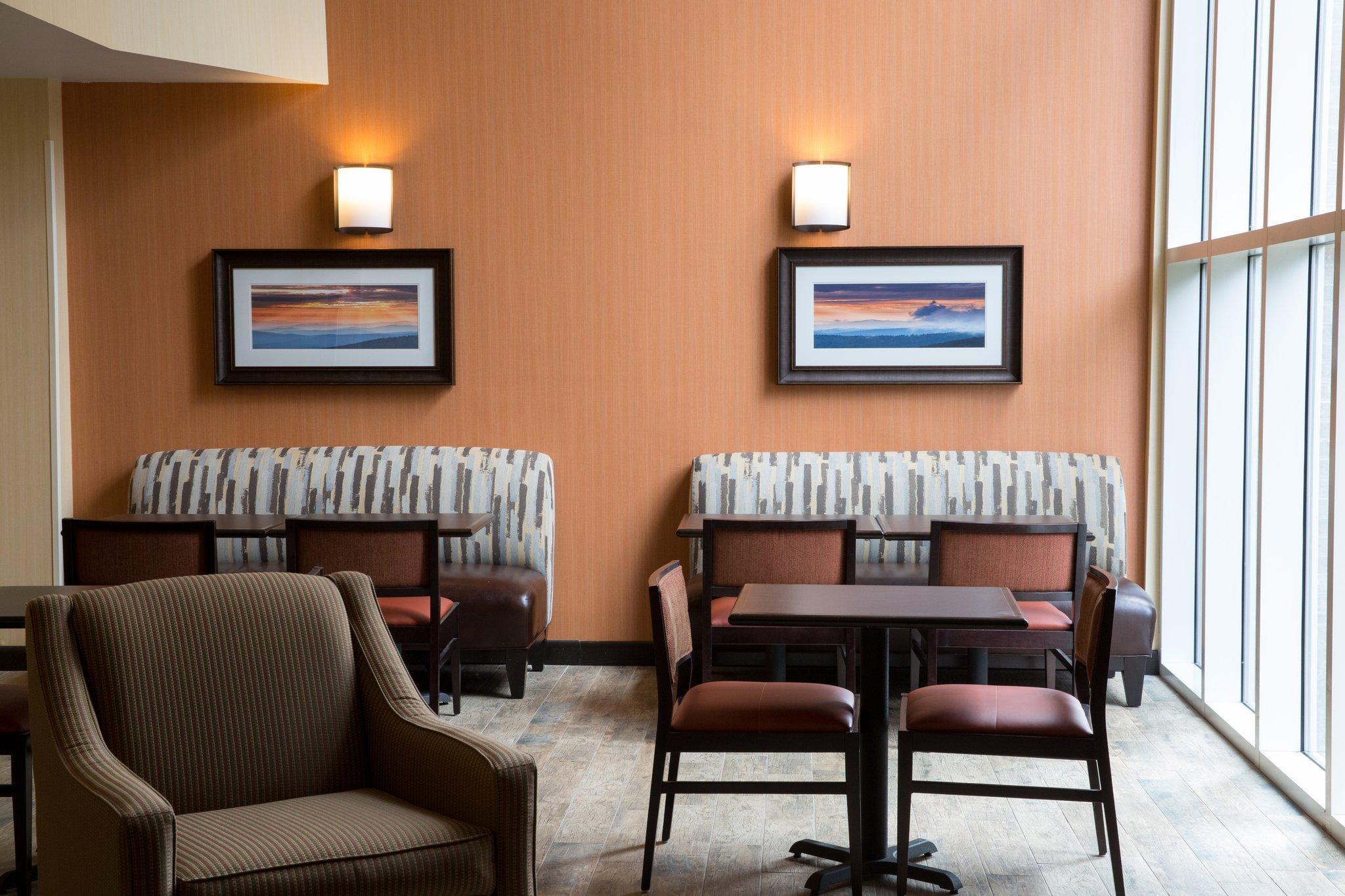Holiday Inn Express Hotel & Suites Cherokee-Casino By Ihg Eksteriør billede