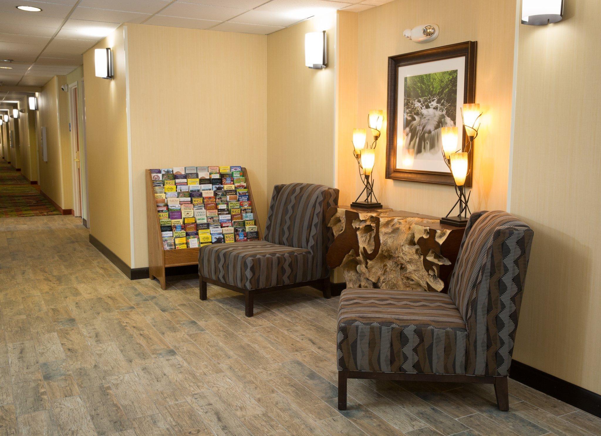Holiday Inn Express Hotel & Suites Cherokee-Casino By Ihg Eksteriør billede