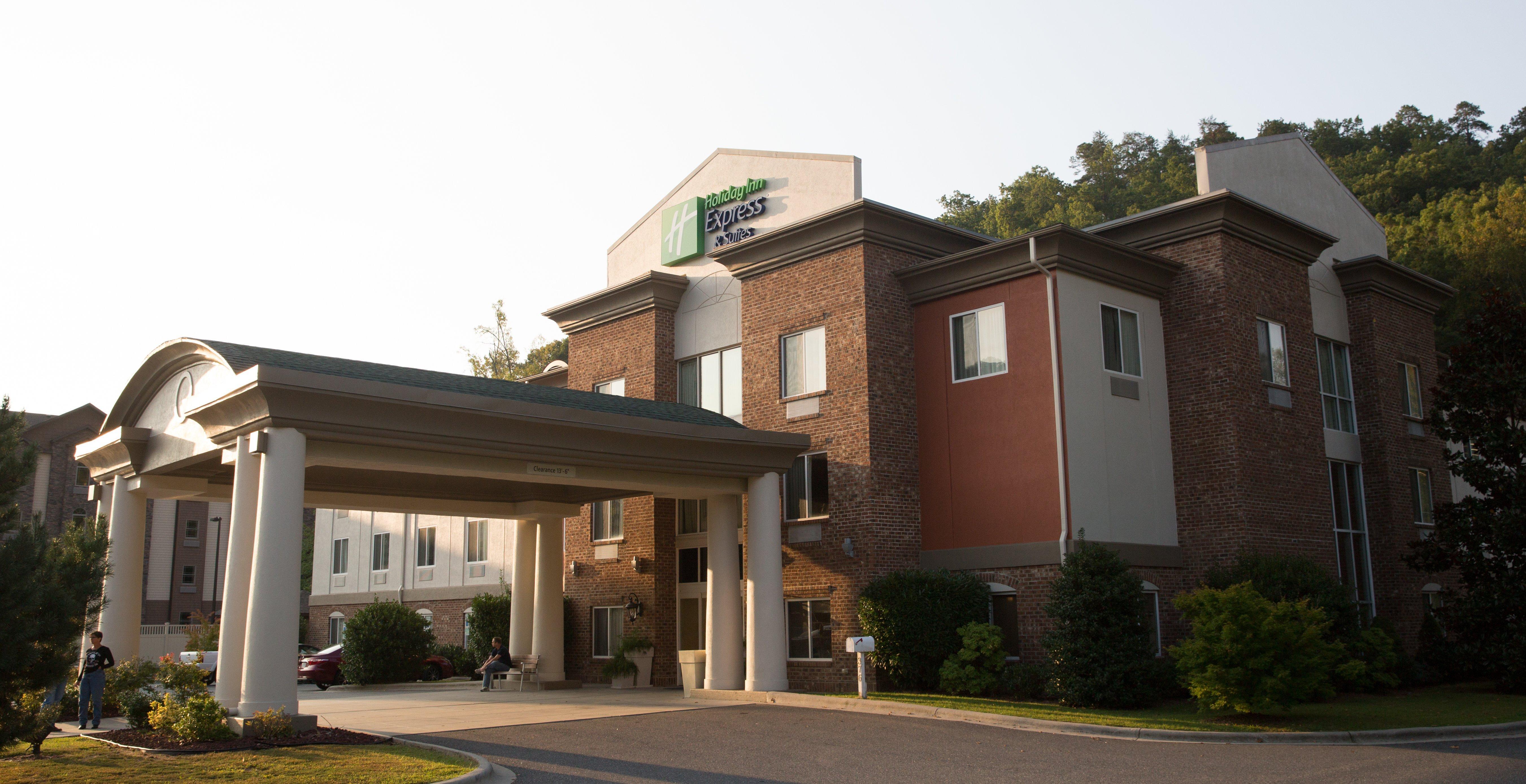 Holiday Inn Express Hotel & Suites Cherokee-Casino By Ihg Eksteriør billede