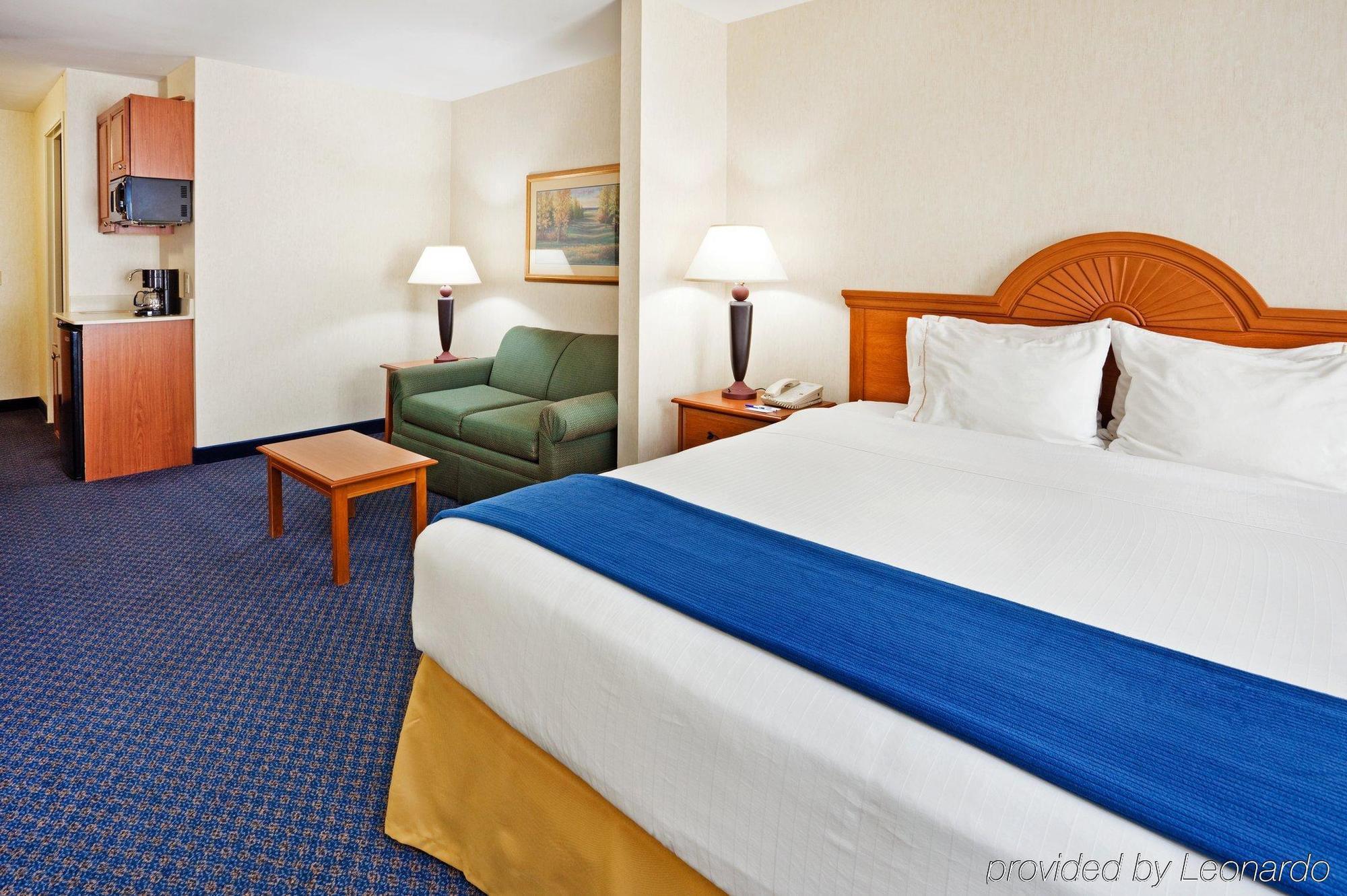 Holiday Inn Express Hotel & Suites Cherokee-Casino By Ihg Eksteriør billede